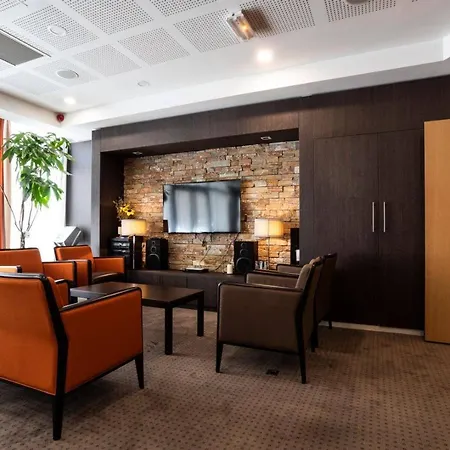 Bleu Castillet 2* Perpignan