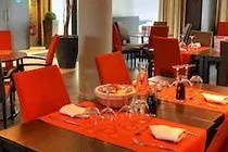 Bleu Castillet فندق 2*